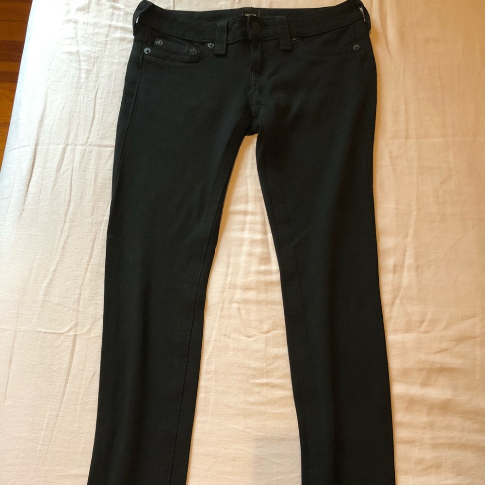 Black skinny jeans